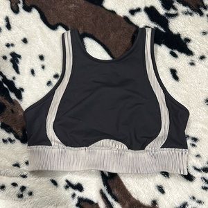 Alo sports bra